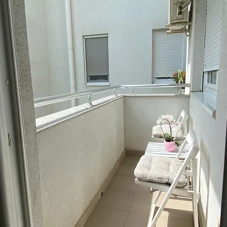 Modern Hideaway * Novi Sad